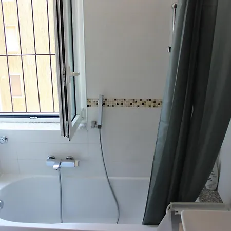 Casa Binda 5 شقة *